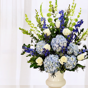 WB-675-AGATA-Flower-Arrangement