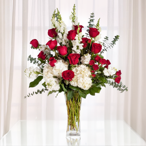 WR-467-DEVINA-Vase-Arrangement