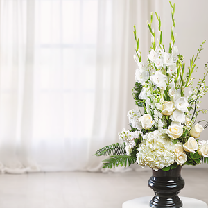 WW-342-CLIO-Flower-Arrangement