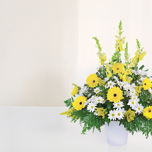 WY-781-OTIS-Funeral-Vase-Arrangement